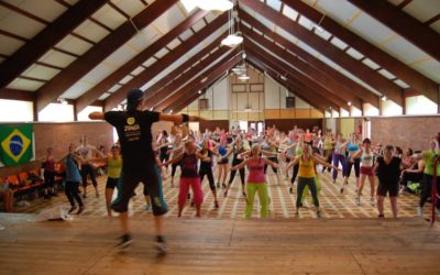 Cinq bonnes raisons de se mettre à la Zumba!